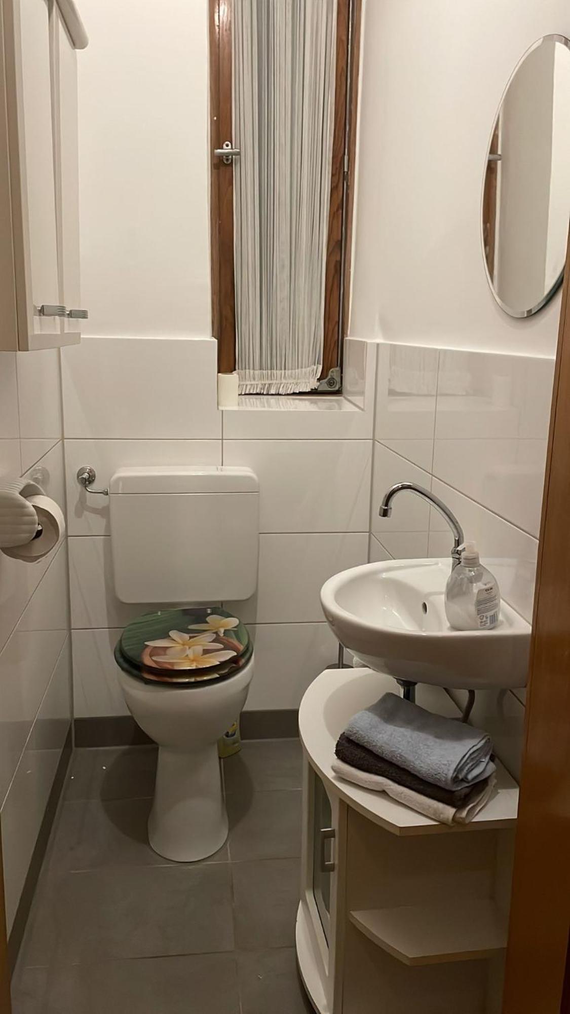 2schlafzimmer, Wohnkueche&balkon