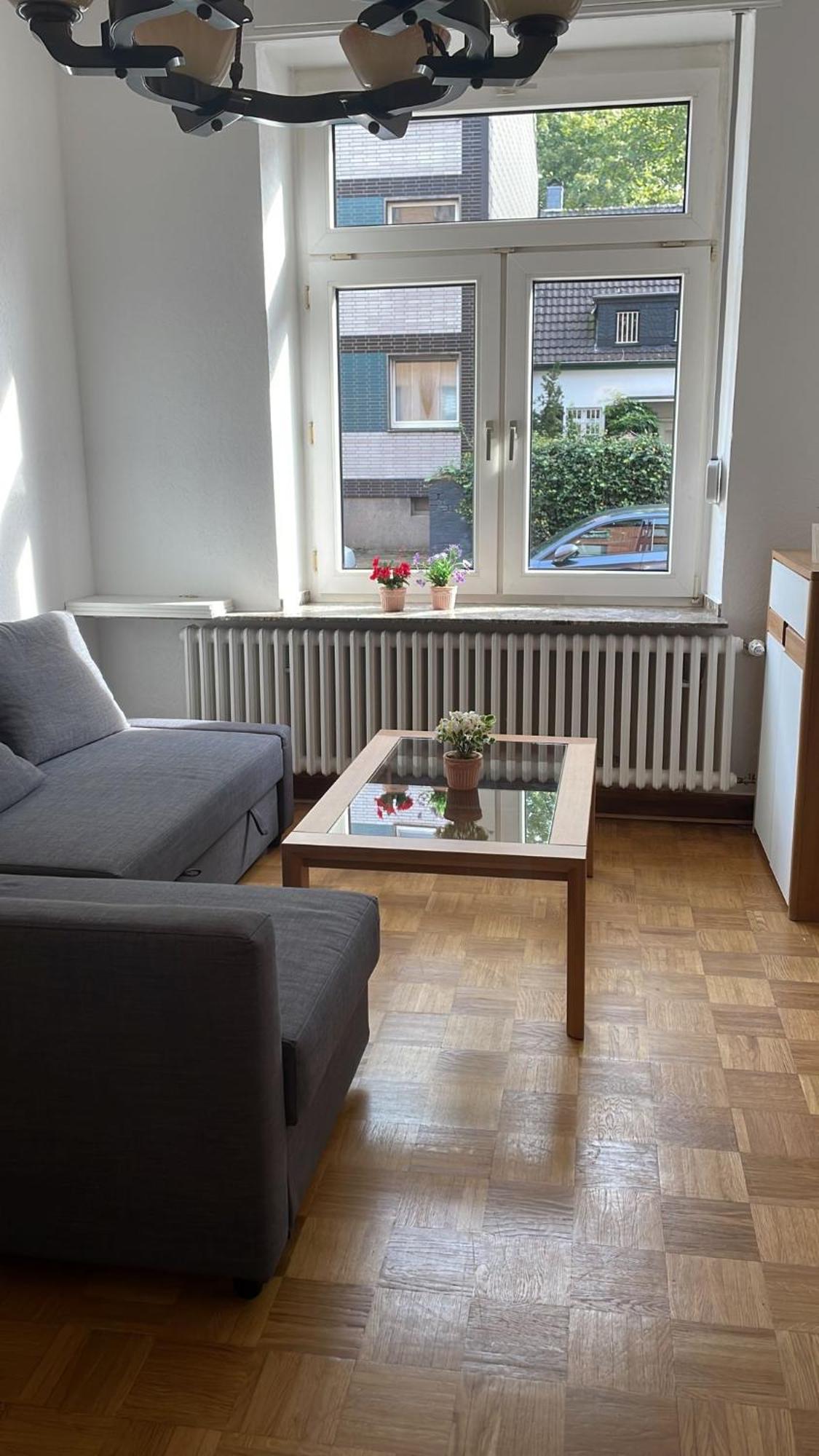 2schlafzimmer, Wohnkueche&balkon *