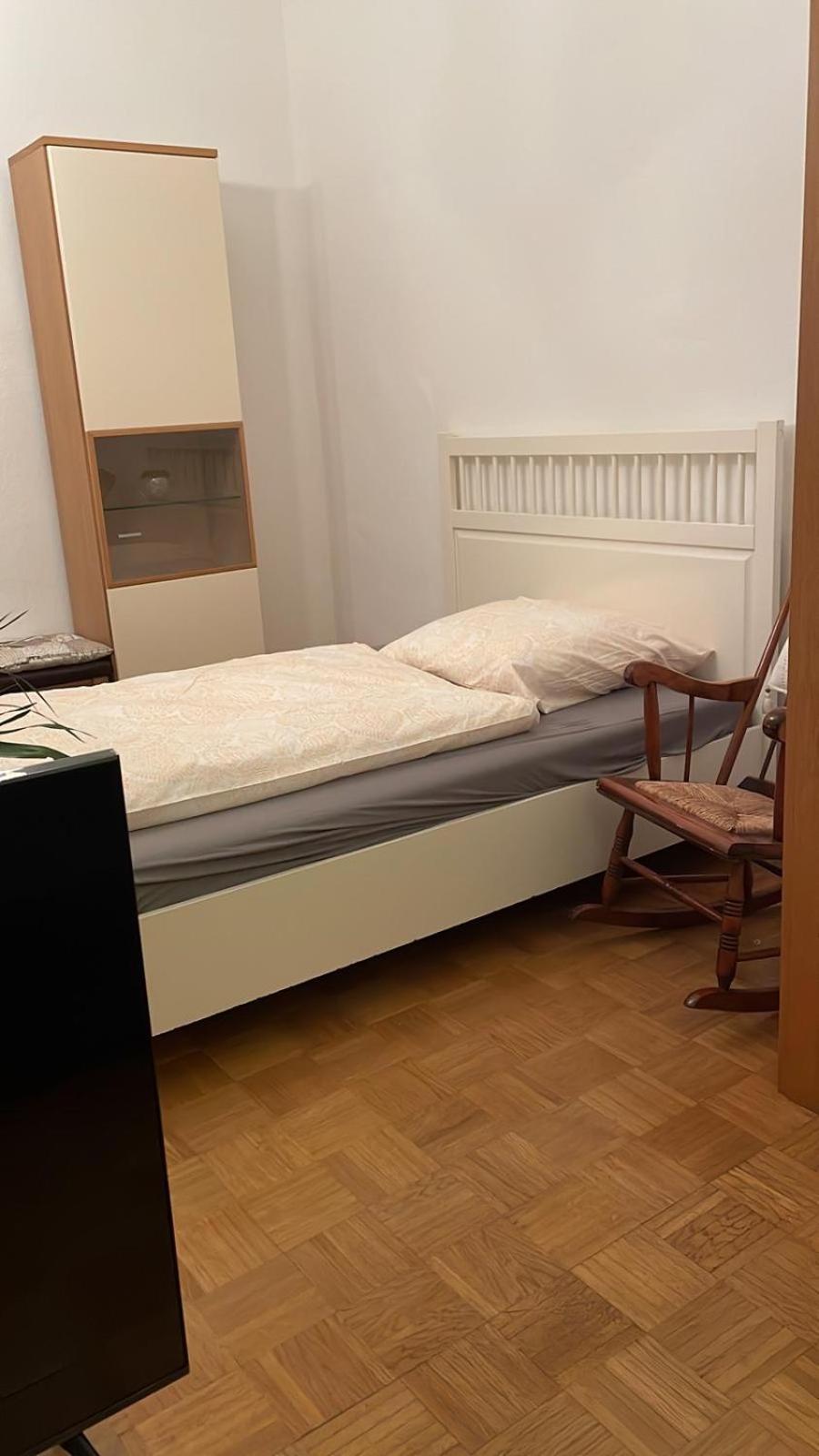 Appartement 2schlafzimmer, Wohnkueche&balkon *